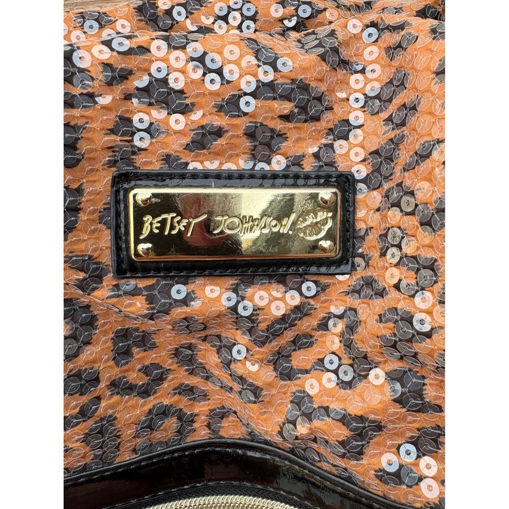 Betsey Johnson Leopard Print Sequin Shoulder Bag Black Patent Trim Gold Hardware - Picture 4 of 15